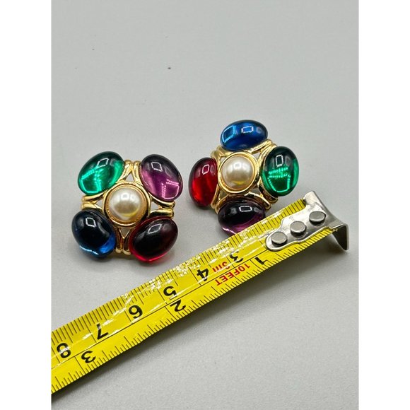 Signed NAPIER Clip On Earrings 80s Jeweled Multicolor Cabochons with Faux Pearls - Picture 6 of 6